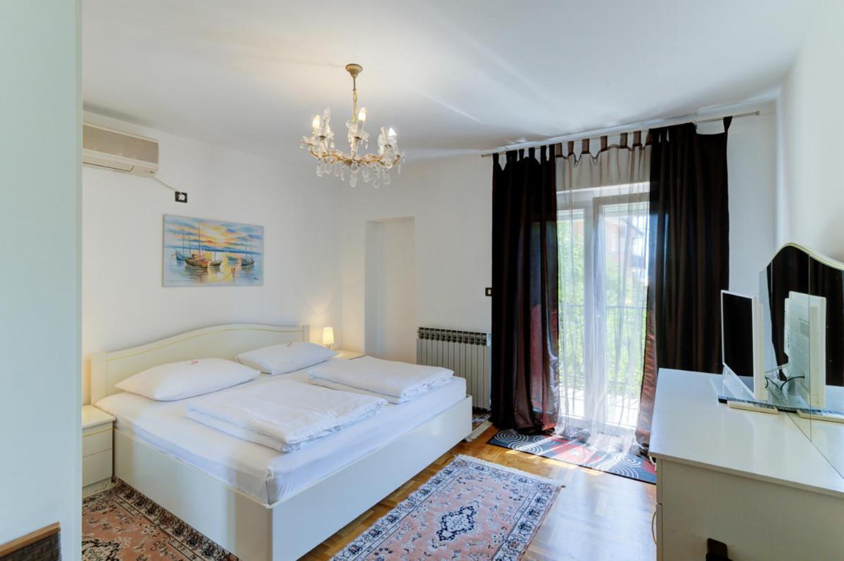 Villa Dalmare Нови Винодолски Екстериор снимка